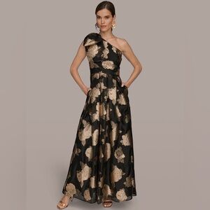 Donna Karan Women's One Shoulder Floral-Jacquard Ball Gown. 10. Black/Gold. $379